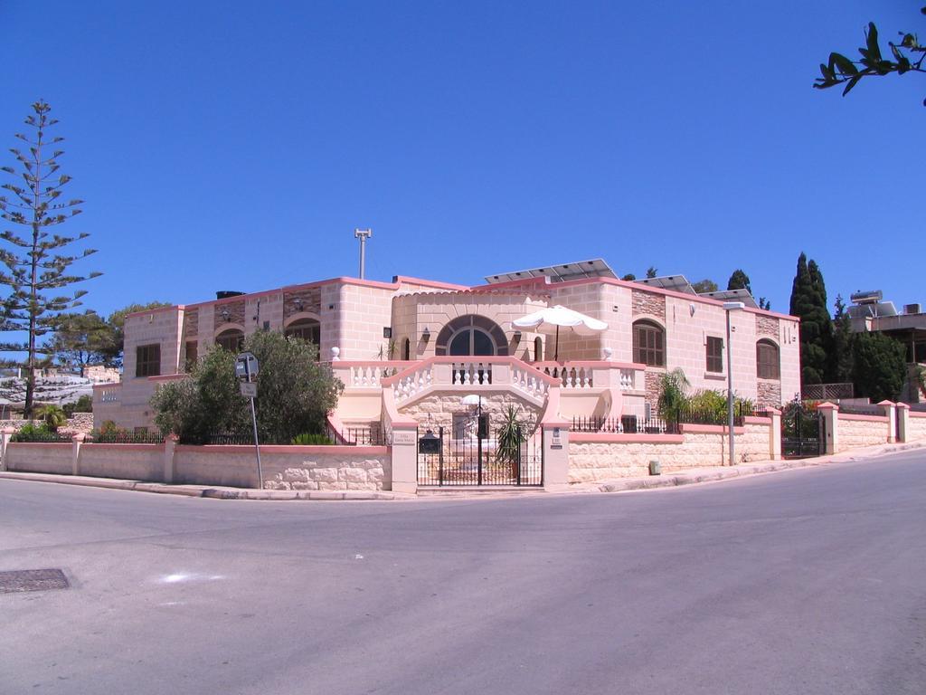 Tranquil Villa Apartments Units Mellieħa Dış mekan fotoğraf
